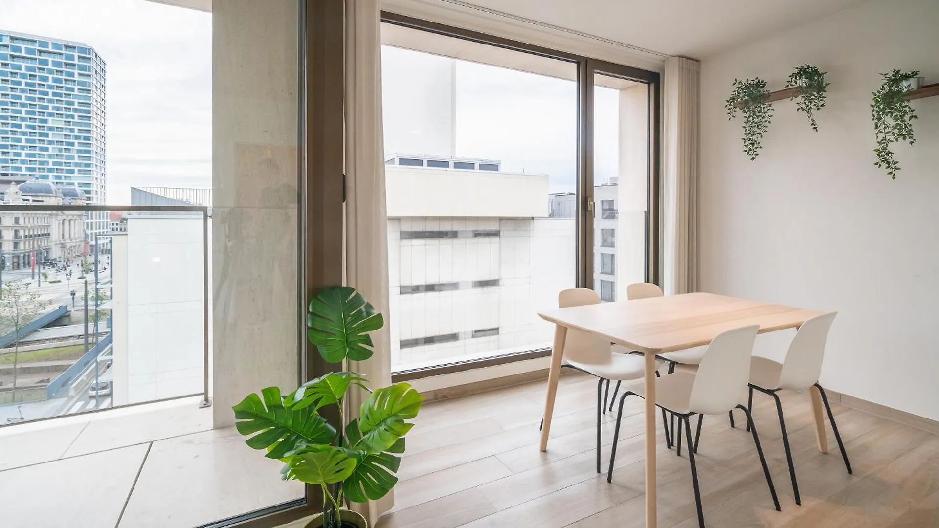 Opera Apartments In The Center Of Antwerpen
