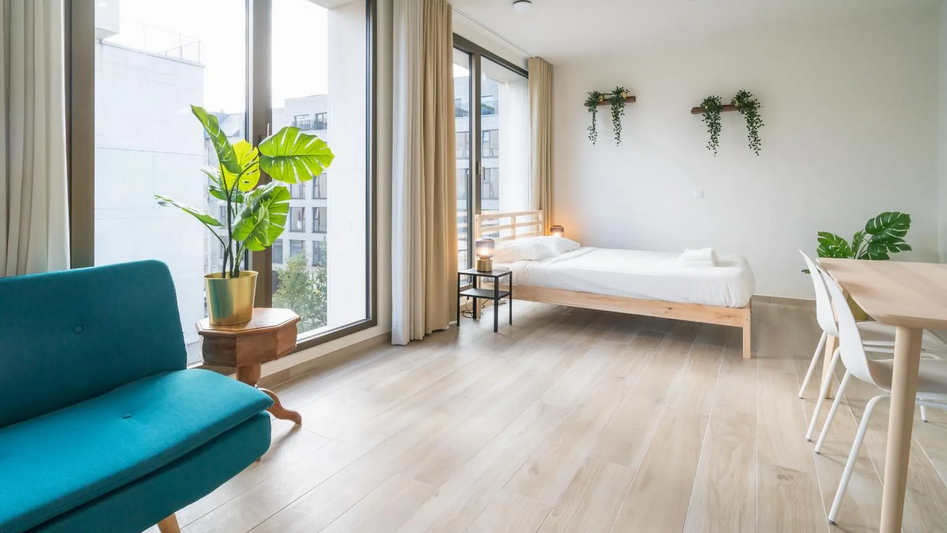 Opera Apartments In The Center Of Antwerpen 0*,