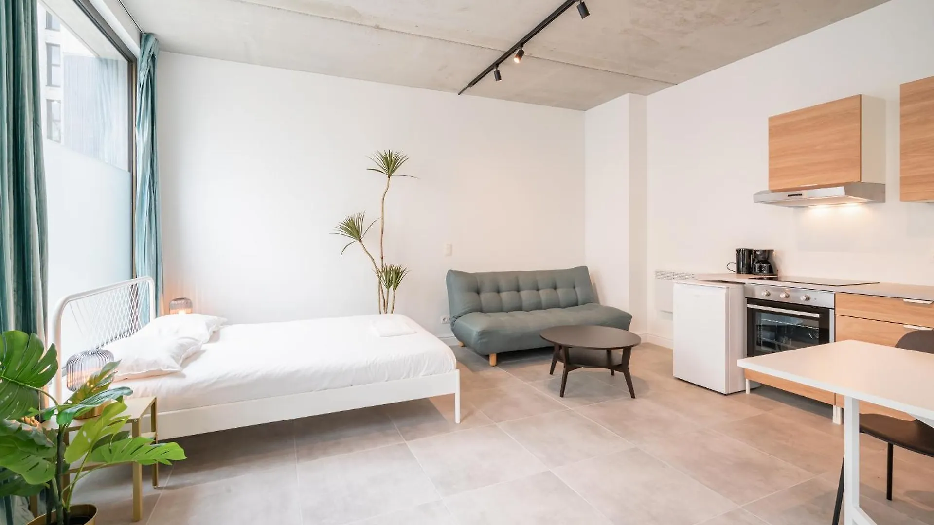 Opera Apartments In The Center Of Antwerpen Belgium
