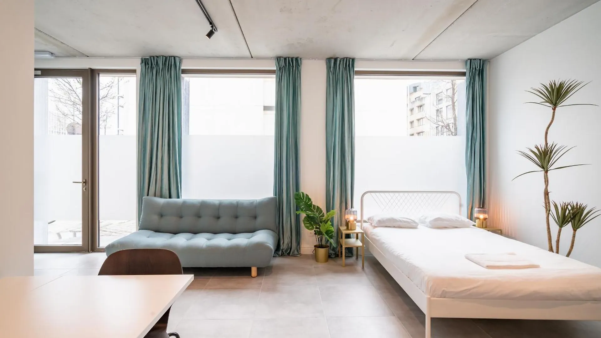 Opera Apartments In The Center Of Antwerp